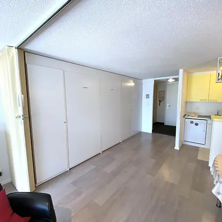 Adler 86 לויקרבאד