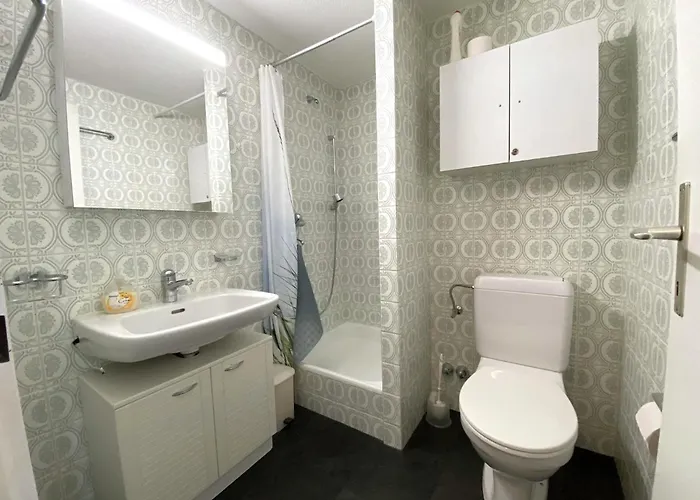 Adler 86 * 洛伊克巴德